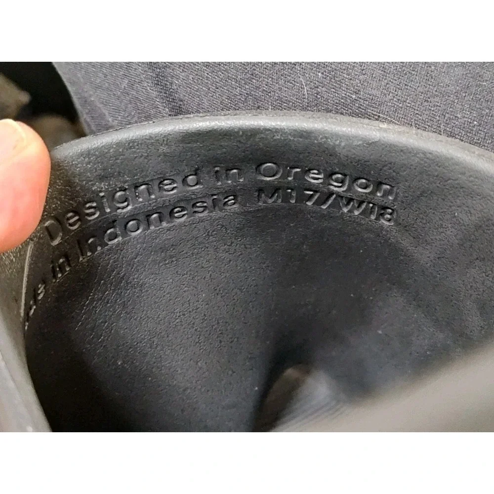 Nike Calm Slides Men's BLACK / BLACK Men's 17 Women's 18 Sandals‎ Flip Flops